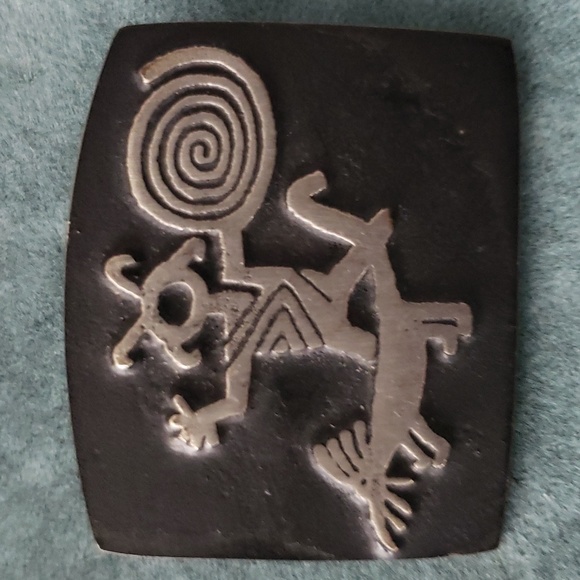 🤍 ALICE SEELY, PETROGLYPH PIN - Picture 3 of 3
